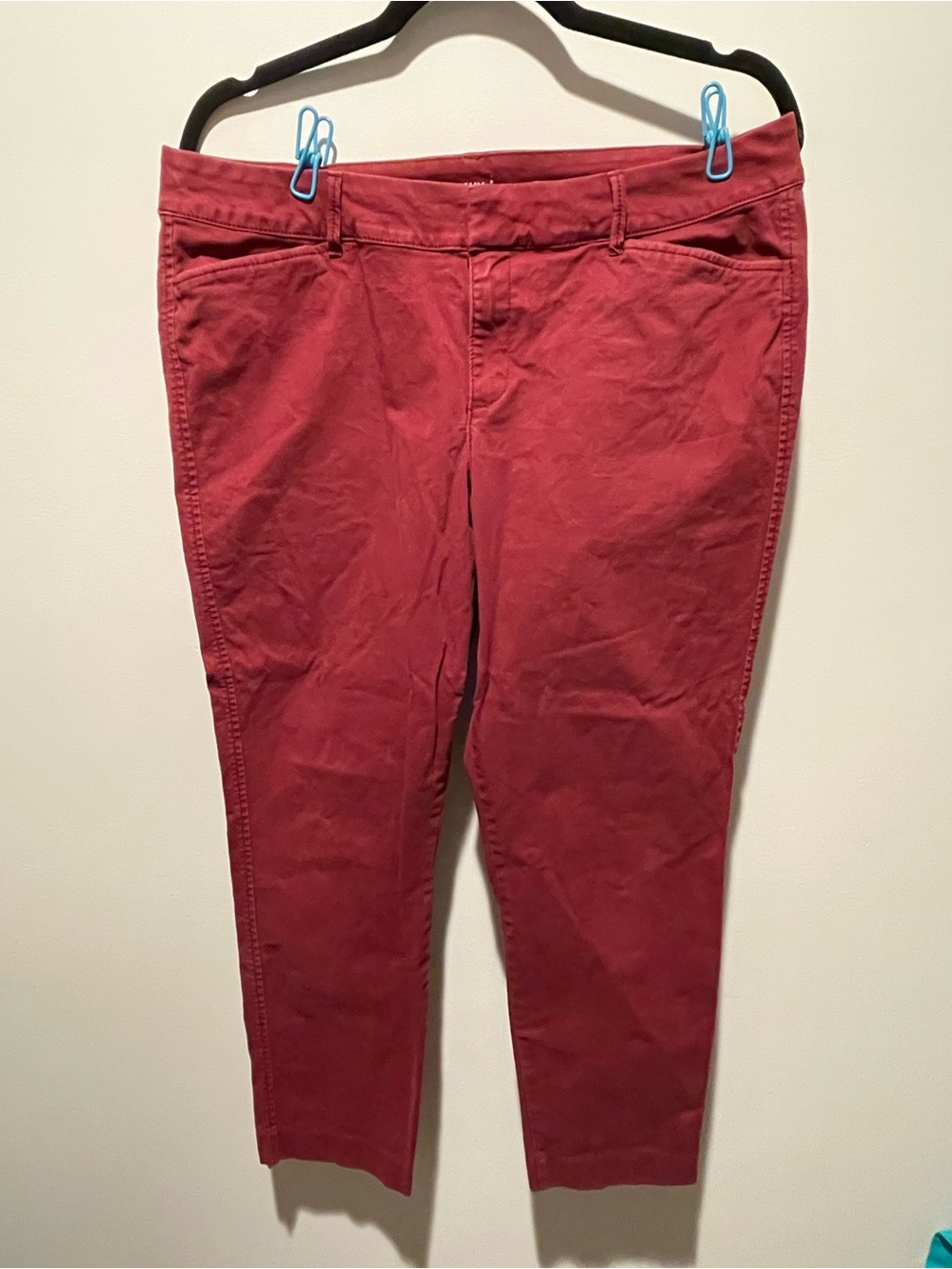 Old Navy Women’s Red Pixie Pants
